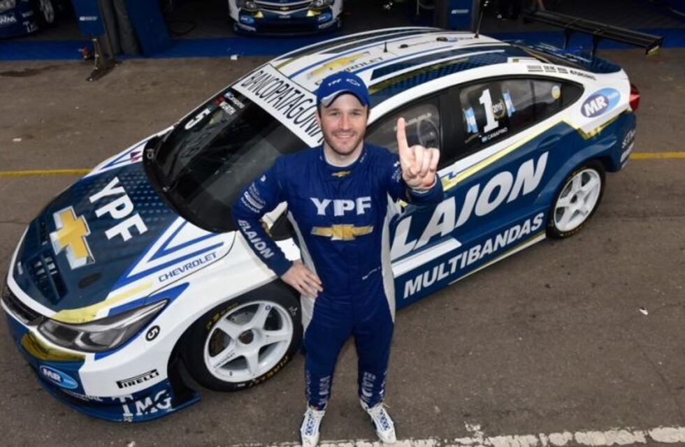 El fueguino Agustín Canapino logró una victoria en el Autódromo de Oberá