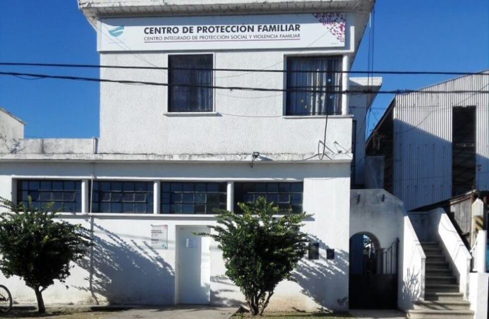 Un joven de 17 años fue acusado de abusar sexualmente de dos menores