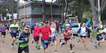 Travesía pedrestre en Pehuen Co