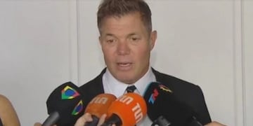 Fernando Burlando le recomendó a Juan Darthés que deje el país\u002E