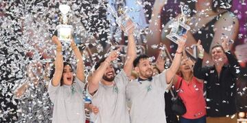 Nico Occhiato y Flor Jazmín Peña se consagraron campeones del Súper Bailando (@laflia_ok)\u002E