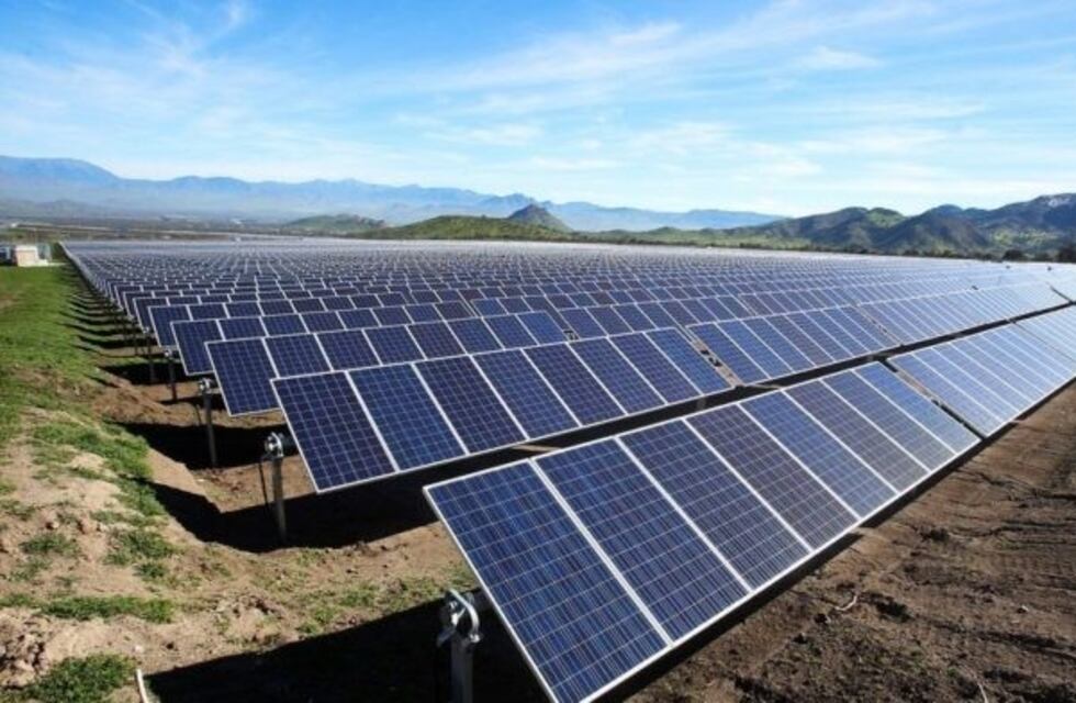 Inauguraron el primer parque solar de Antofagasta de la Sierra