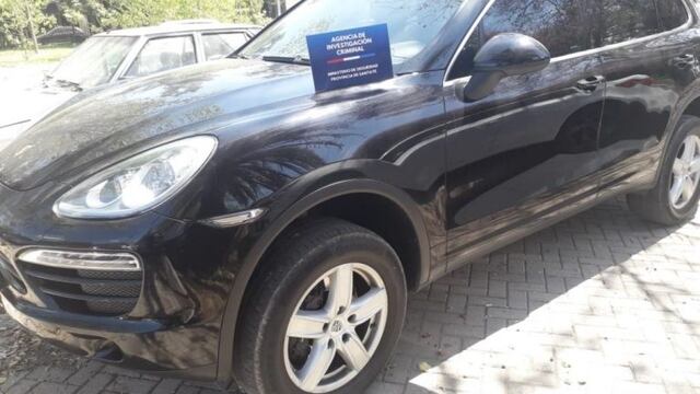 Se entregaron los dos empresarios acusados de estafa y apareció la camioneta de una de las víctimas (@HernanFunes)