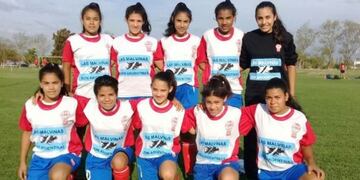 Fútbol Femenino de Huracán en gira por Buenos Aires\u002E (Foto archivo de Huracán Facebook)