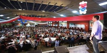 Manuel Calvo en Té Bingo organizado por la municipalidad de San Francisco