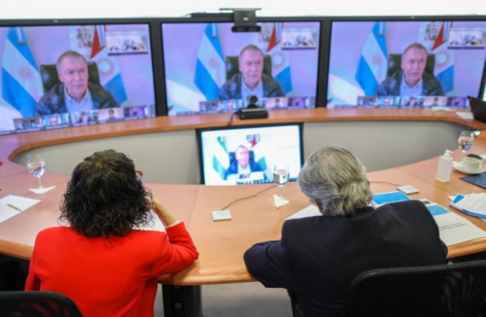 Alberto Fernández, a los gobernadores sobre el coronavirus: "Es falso que el tema está superado, todavía no pasó"