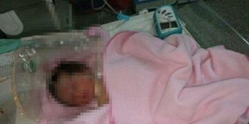 La beba abandonada bajo cuidados médicos en el Hospital Neonatal de Posadas\u002E