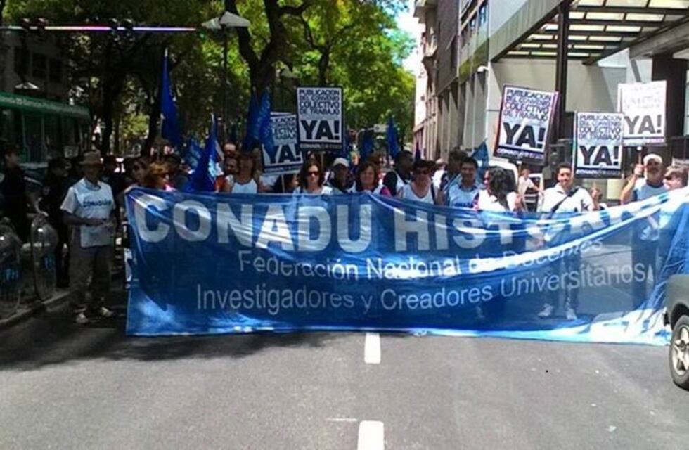 Docentes universitarios convocaron a una nueva huelga nacional