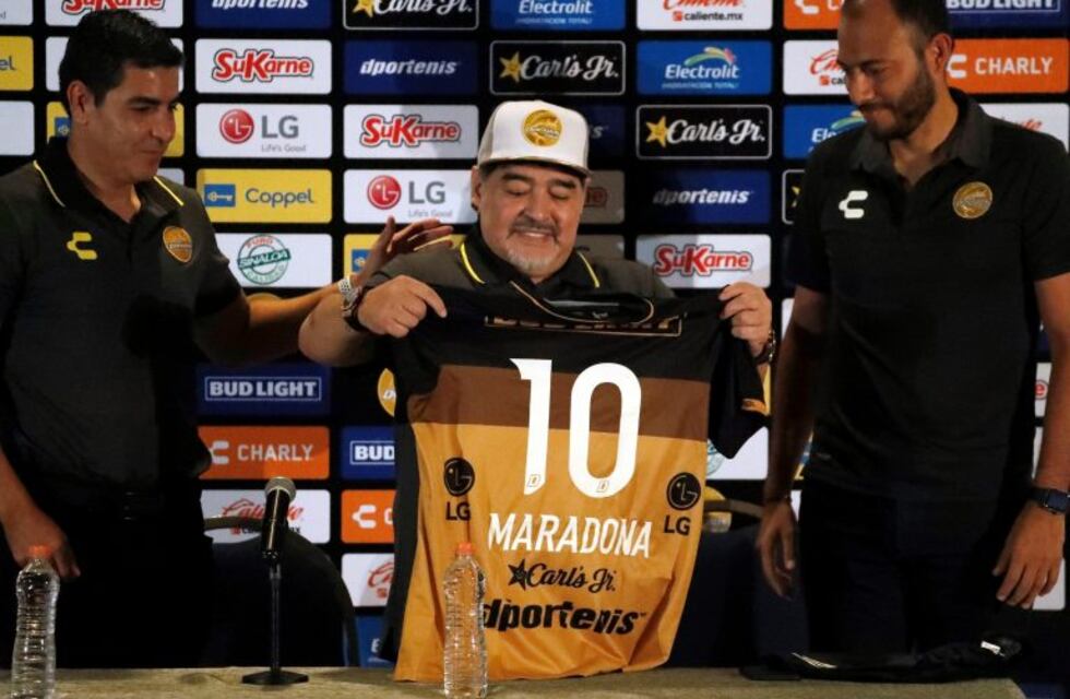Diego Maradona fue presentado en México: "No venimos de paseo"