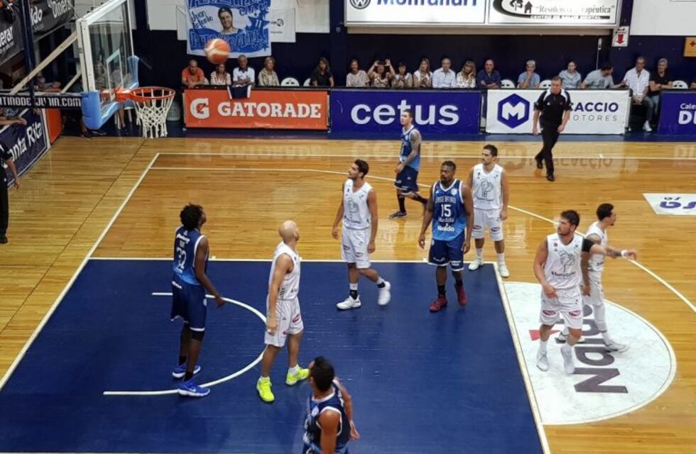 Atenas perdió en Junín; fin de su invicto como visitante en 2018