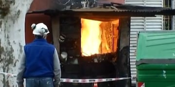 Bomberos trabajaron para controlar el fuego en San Luis al 4100\u002E (Twitetr)