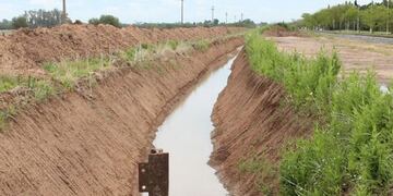 El niño fue hallado sin vida dentro de un canal a las afueras de la localidad de Arequito\u002E (Archivo)