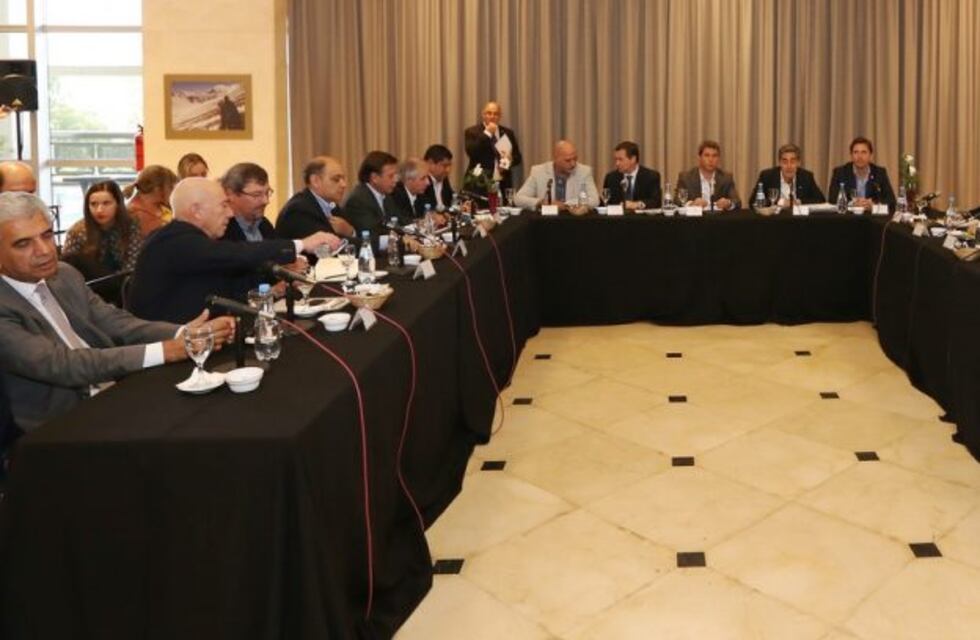 Quieren que se ratifique por ley el Acuerdo Federal Minero