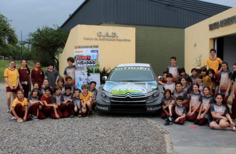 El Super TC en un colegio de Villa Allende