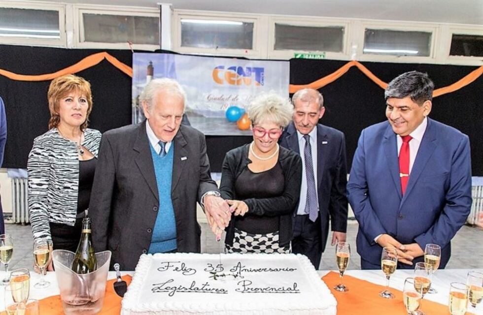 El CENT N° 11 celebró 35 años de trayectoria