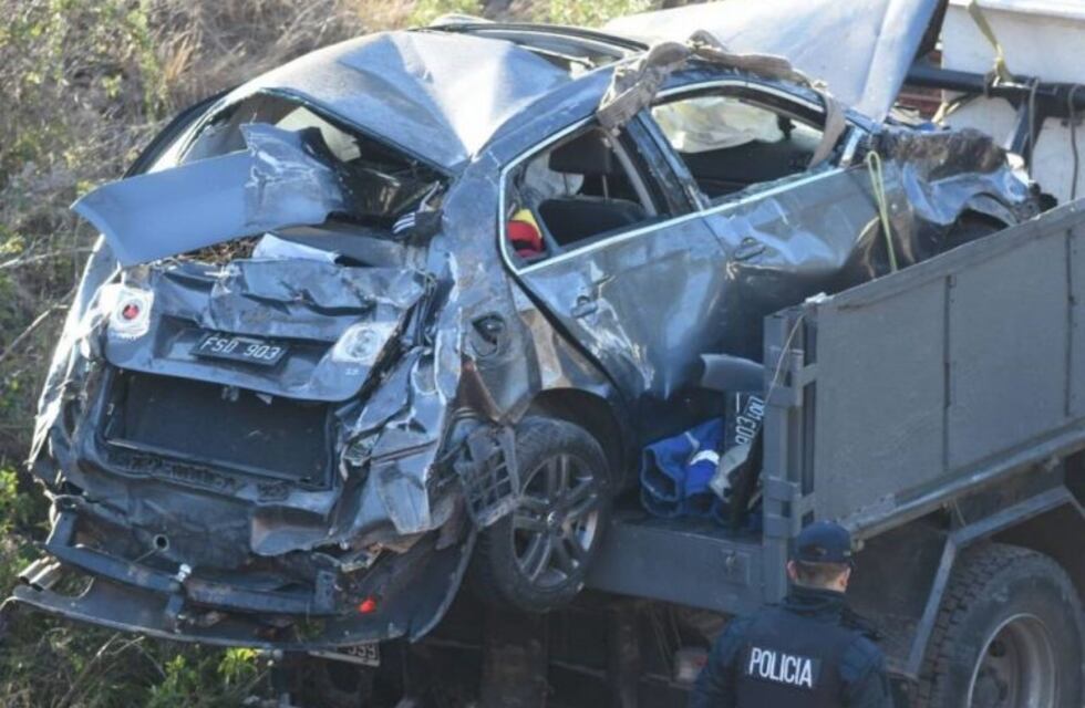 Volcó su auto en el Corredor del Oeste y murió en el lugar