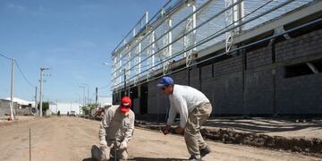 Comenzó la obra de pavimentación en calle Urquiza