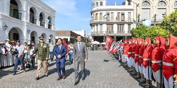 Urtubey durante el homenaje por el nacimiento de Güemes\u002E (Web)