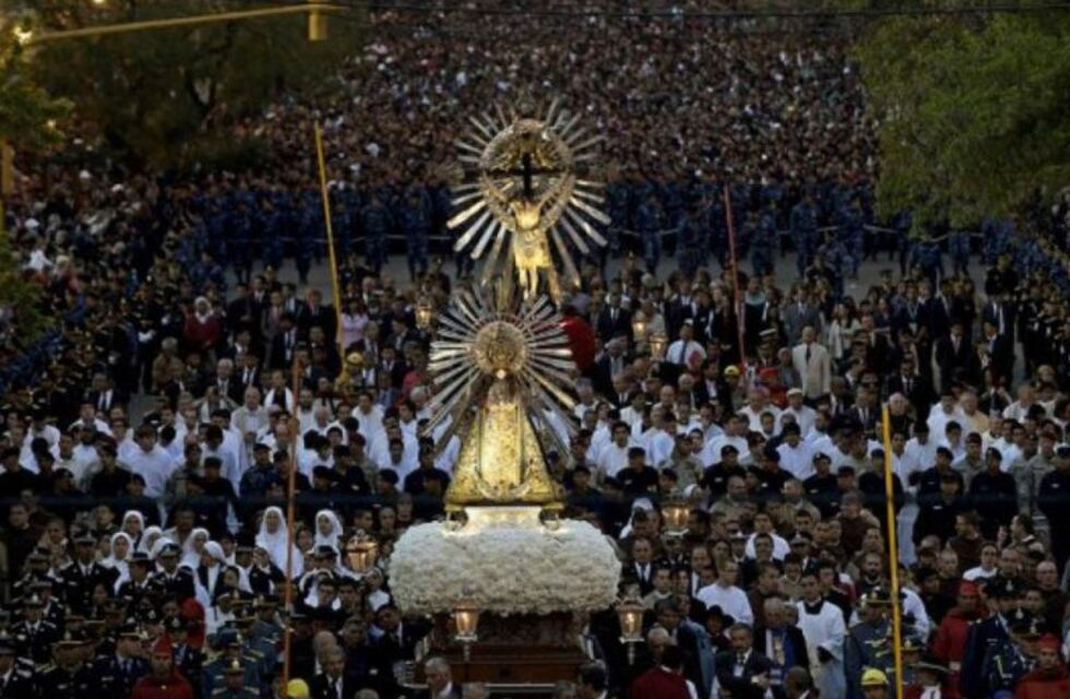 Milagro en Salta: Gustavo Sáenz y Bettina Romero rechazaron la invitación del Arzobispado