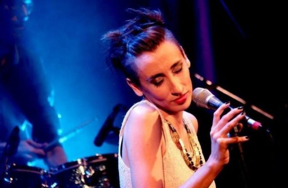 Festejo aguado: postergan el recital de Evelina Sanzo que abriría el ciclo "Rosario bajo las estrellas"