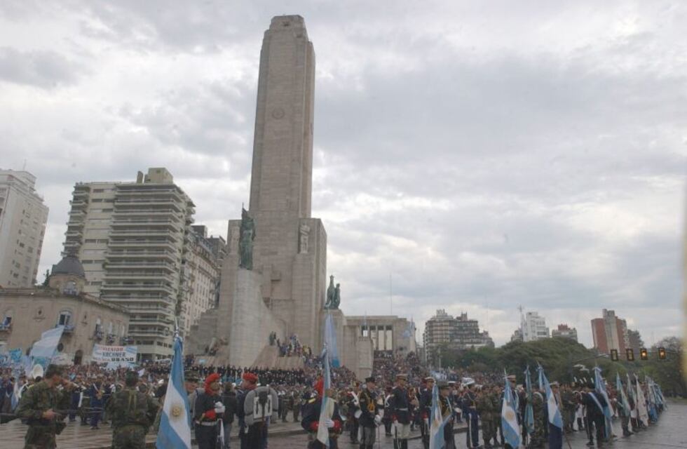El acto por el Día de la Bandera no se hará dentro del Monumento y esperan la respuesta de Macri
