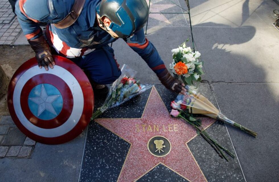 El tributo de Hollywood a Stan Lee: emotivo adiós de Wolverine, Iron Man y Capitán América