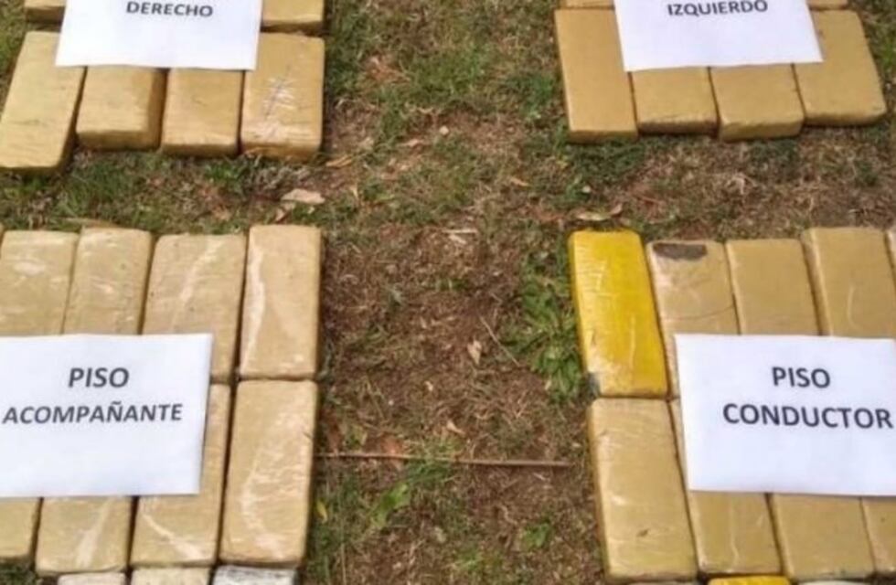 Secuestraron 100 kilos de marihuana oculta en un auto
