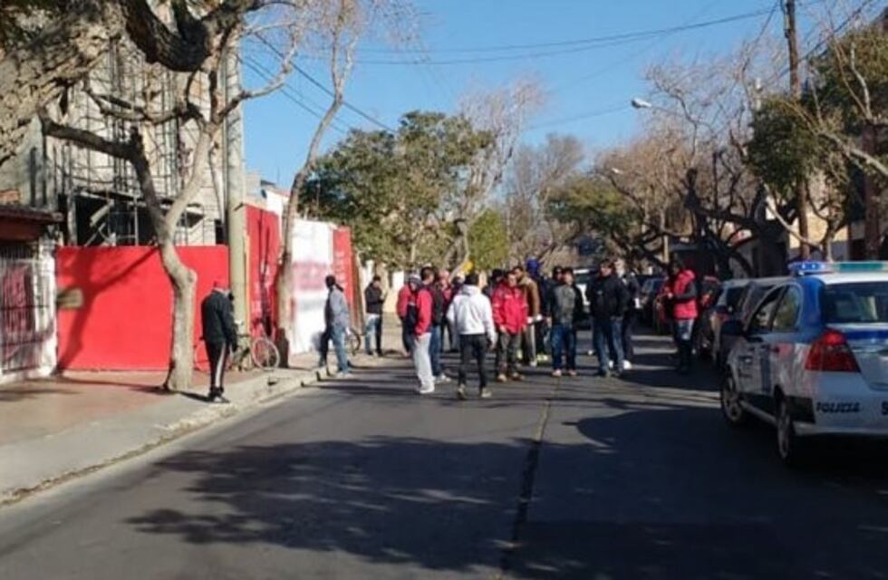 Fueron a trabajar y les dijeron que estaban despedidos