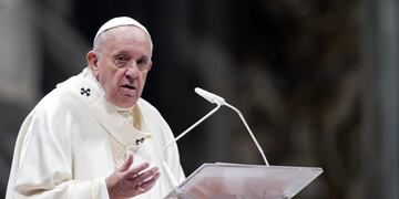 February 1, 2020 - Vatican: Pope Francis leads mass with members of religious institutions on the occasion of the celebration of the World Day of Consecrated Life, in St\u002E Peter's Basilica at the Vatican\u002E (Alessia Giuliani / CPP / Polaris)