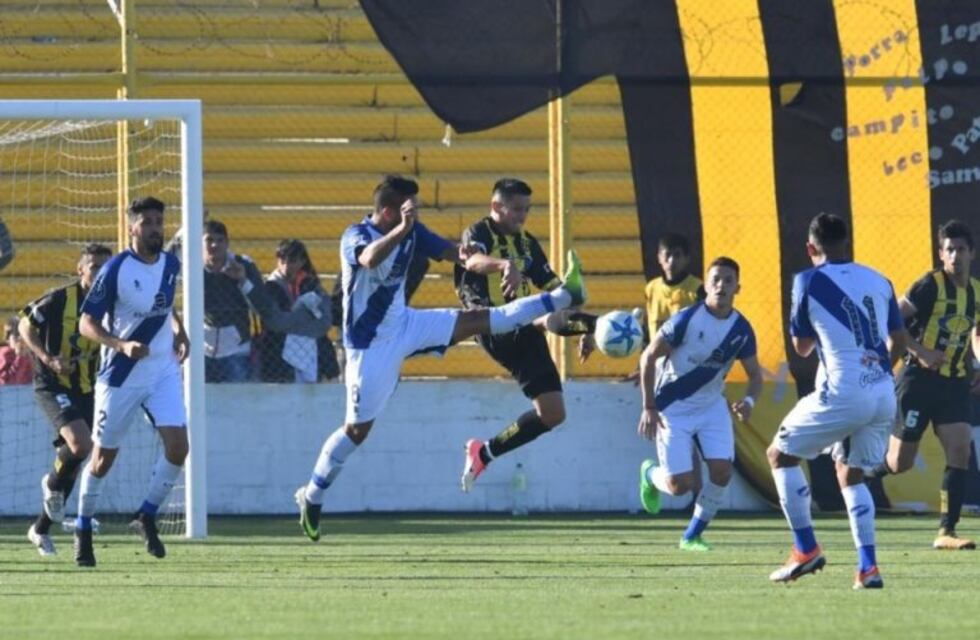 Deportivo Madryn igualó sin goles ante Alvarado y buscará el pase a la final en Mar del Plata