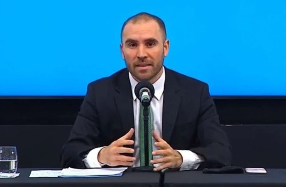 Martín Guzmán y Sergio Massa dieron negativo de coronavirus tras el caso positivo de un integrante del FMI