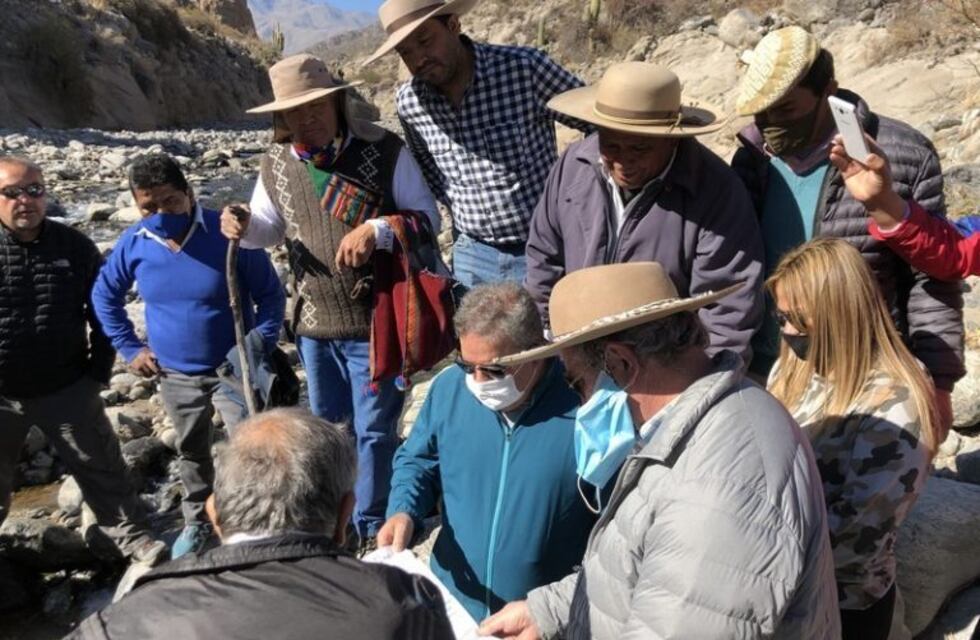 Raúl Jalil visitó Ampajango