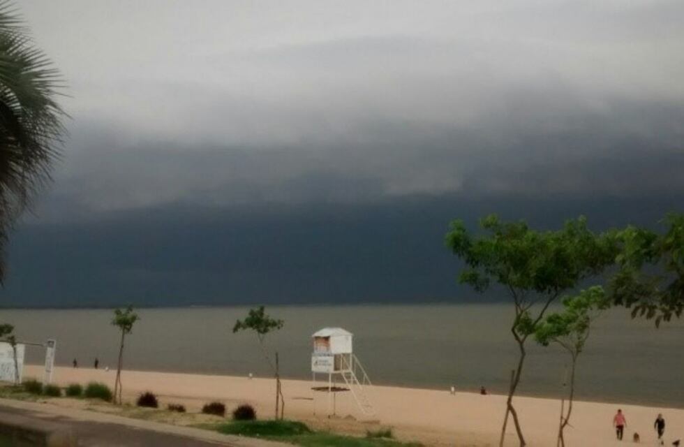 Rige un alerta por tormentas fuertes en Corrientes