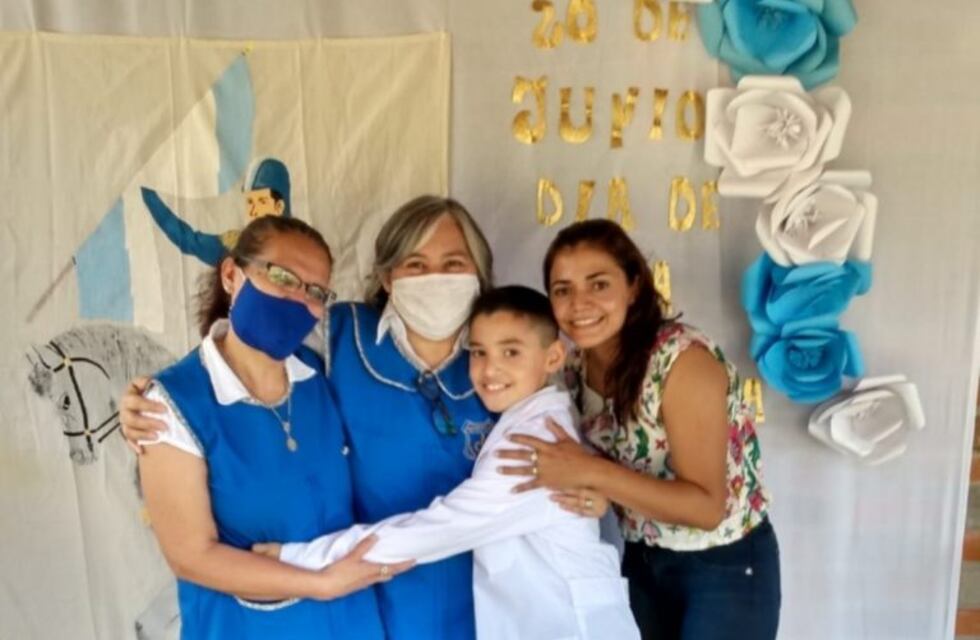Promesa de lealtad a la bandera de un correntino ante el presidente