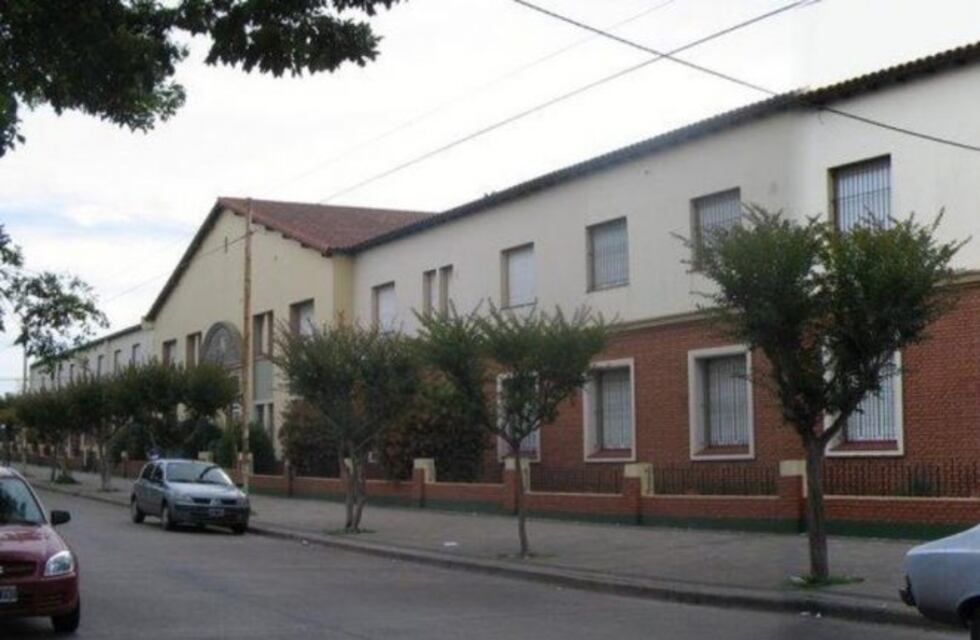 Una alumna filmó una fuga de gas en una escuela de La Plata