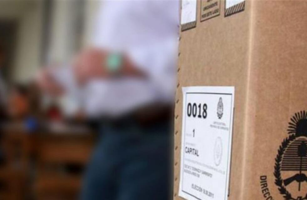 Pelea cuerpo a cuerpo en los frentes por un lugar en las listas de diputados y senadores