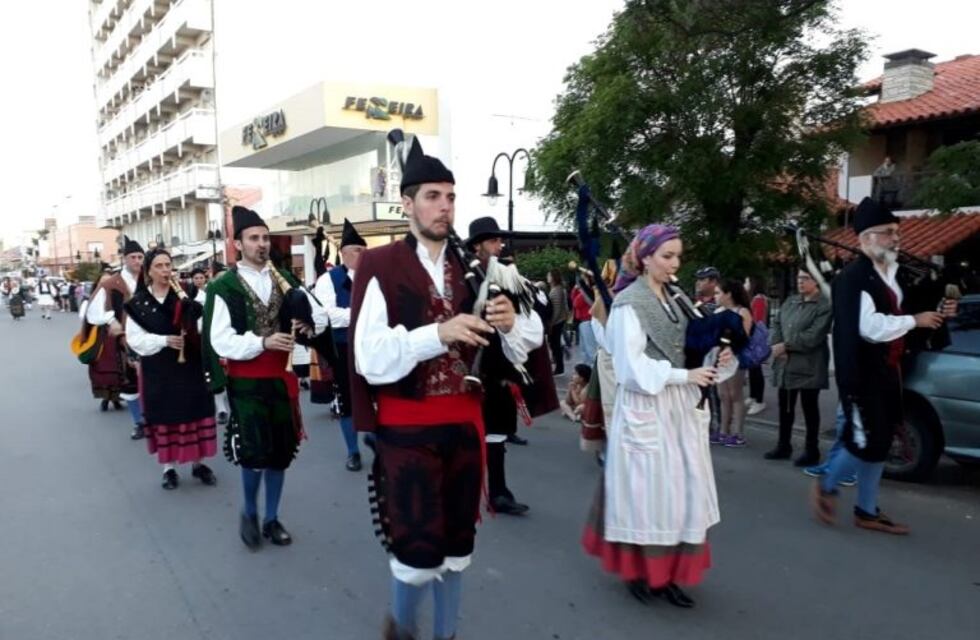 Finalizó con récord de público la XII Fiesta de las Colectividades en Monte Hermoso