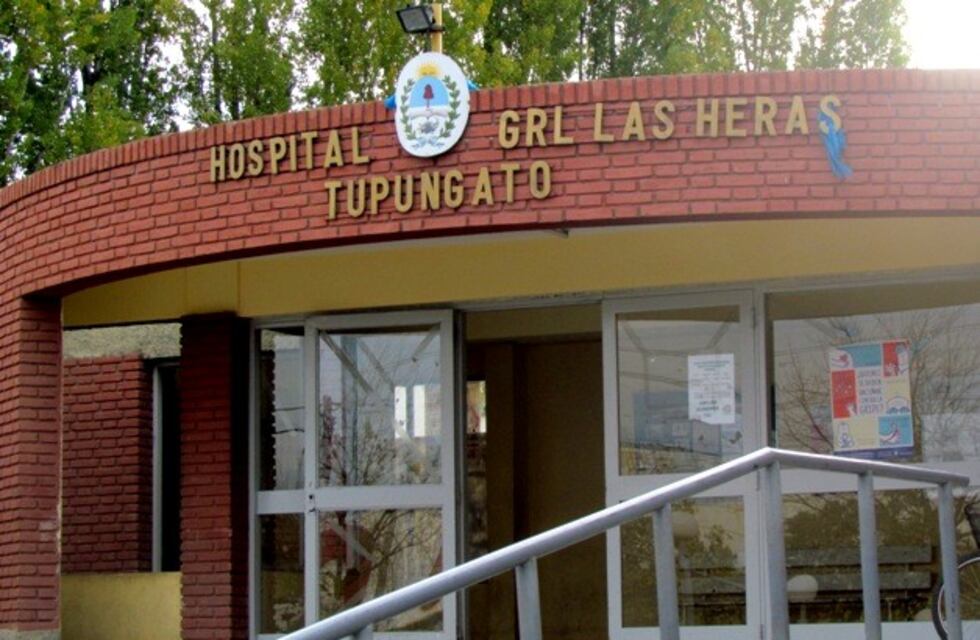 Detienen a una pareja que llegó al hospital con su hijo de un año muerto