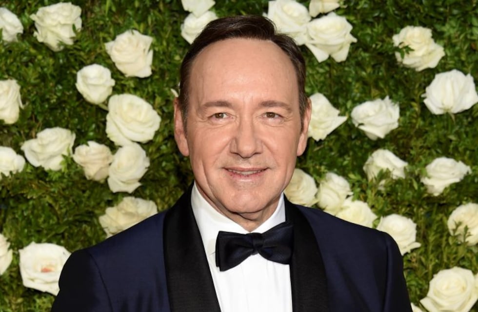 Anularon la entrega de un Emmy a Kevin Spacey por el escándalo de acoso sexual