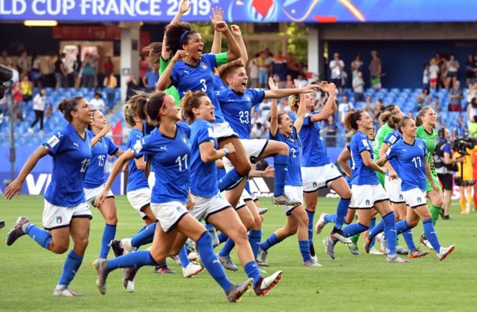 Italia venció 2-0 a China y avanzó a los cuartos de final del Mundial de Francia 2019