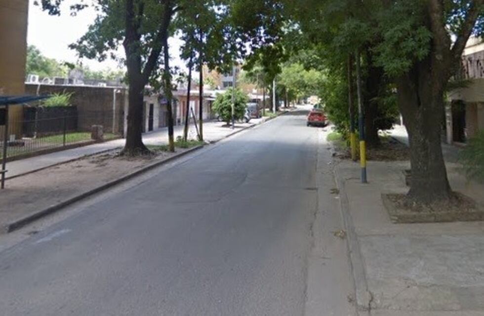 Con bate y machete lo llevaron hasta su casa: lo salvó su madre