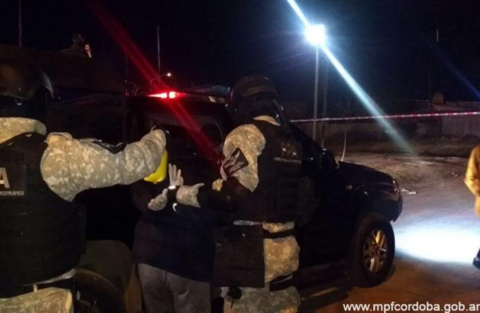 Dos jóvenes terminaron detenidos por supuesta venta de drogas