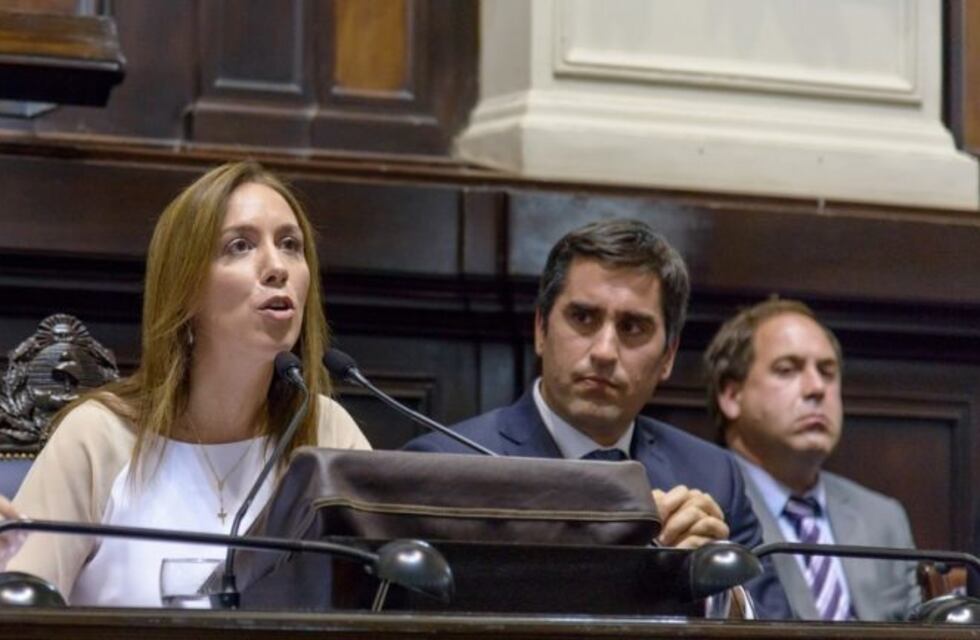 Vidal enviará a la Legislatura un proyecto para eliminar 221 cargos políticos