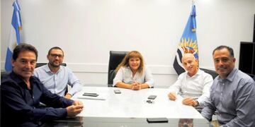 Eugenio Quiroga se reunió con el Intendente de Caleta Olivia