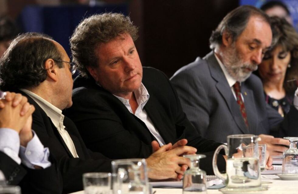 El Gobierno, sobre las amenazas de bomba: "Los responsables siempre terminan en la Justicia"