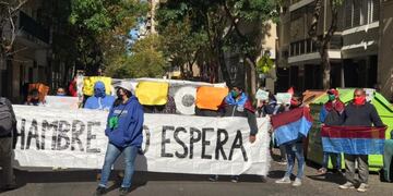 Los militantes se reunieron sobre España al 500 a media mañana\u002E (@mauroyasprizza)