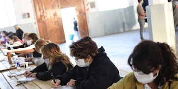 Entrega de bolsones alimentarios en Rafaela