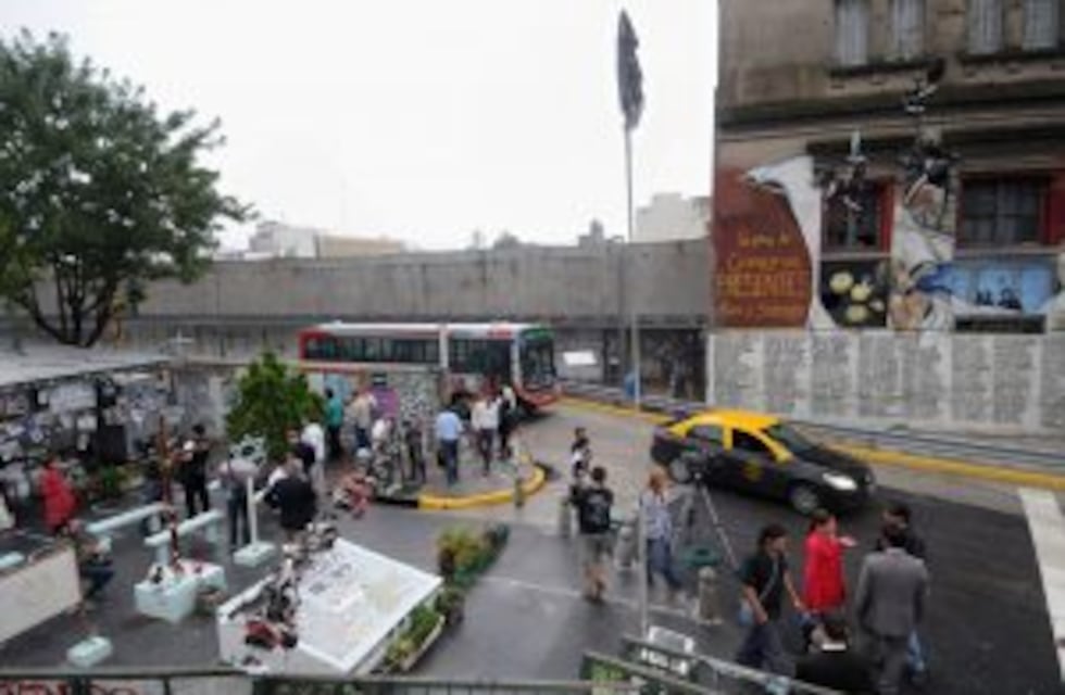 A 12 años de la tragedia de Cromañón se realizan diferentes actos para recordar a las 194 víctimas