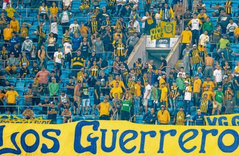 Incidentes en el regreso de Brasil de un grupo de hinchas canallas