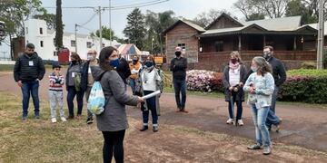 El paseo duró una hora y media y los grupos se dividieron en 10 personas\u002E
